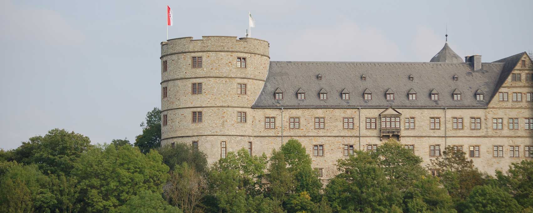 Denkmalschutz-Fenster in der Wewelsburg